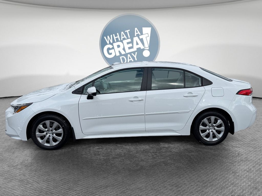 2026 Toyota COROLLA LE