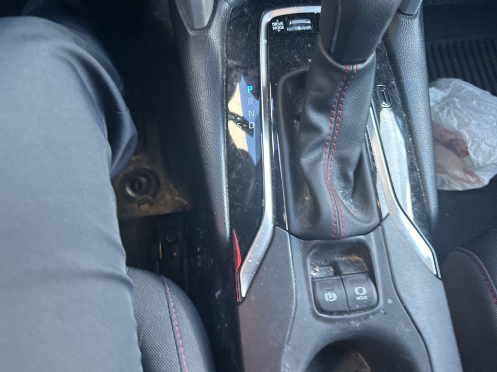 2024 Toyota COROLLA CROSS HV Hybrid SE