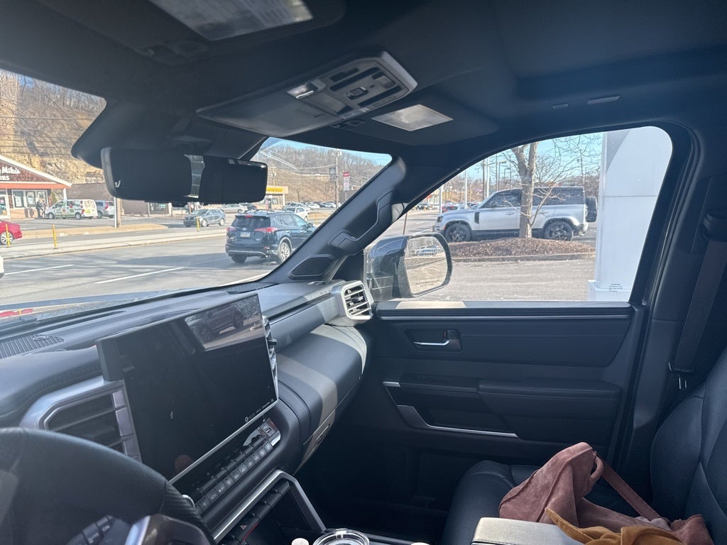 2023 Toyota SEQUOIA 4WD Platinum