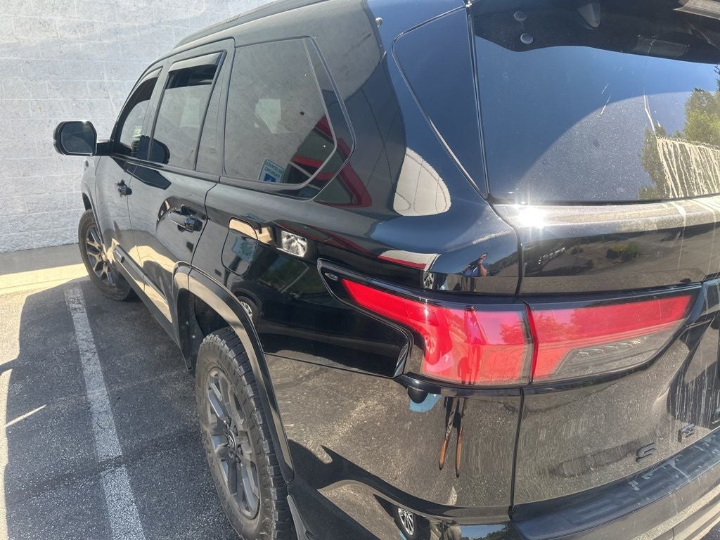 2025 Toyota Sequoia Platinum