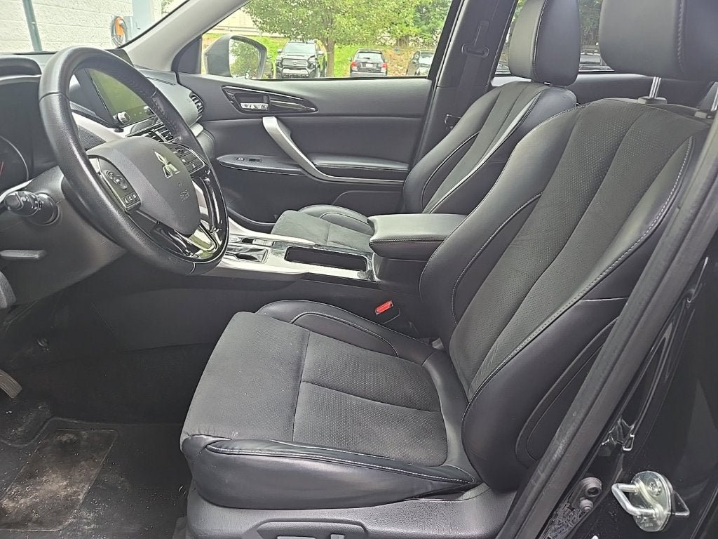 2025 Mitsubishi Eclipse Cross SE