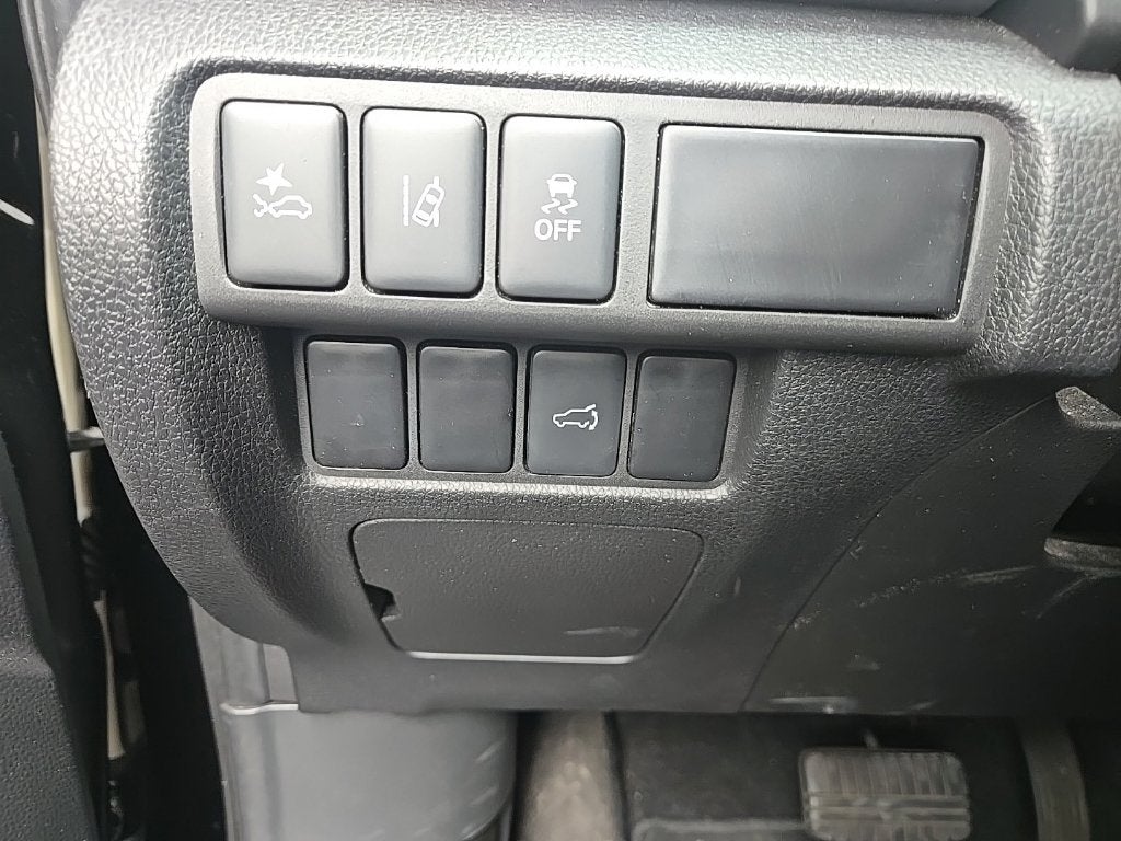 2025 Mitsubishi Eclipse Cross SE