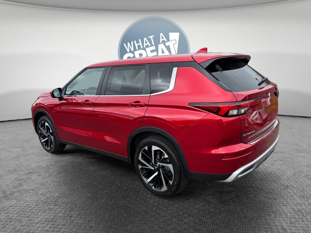 2024 Mitsubishi Outlander SE