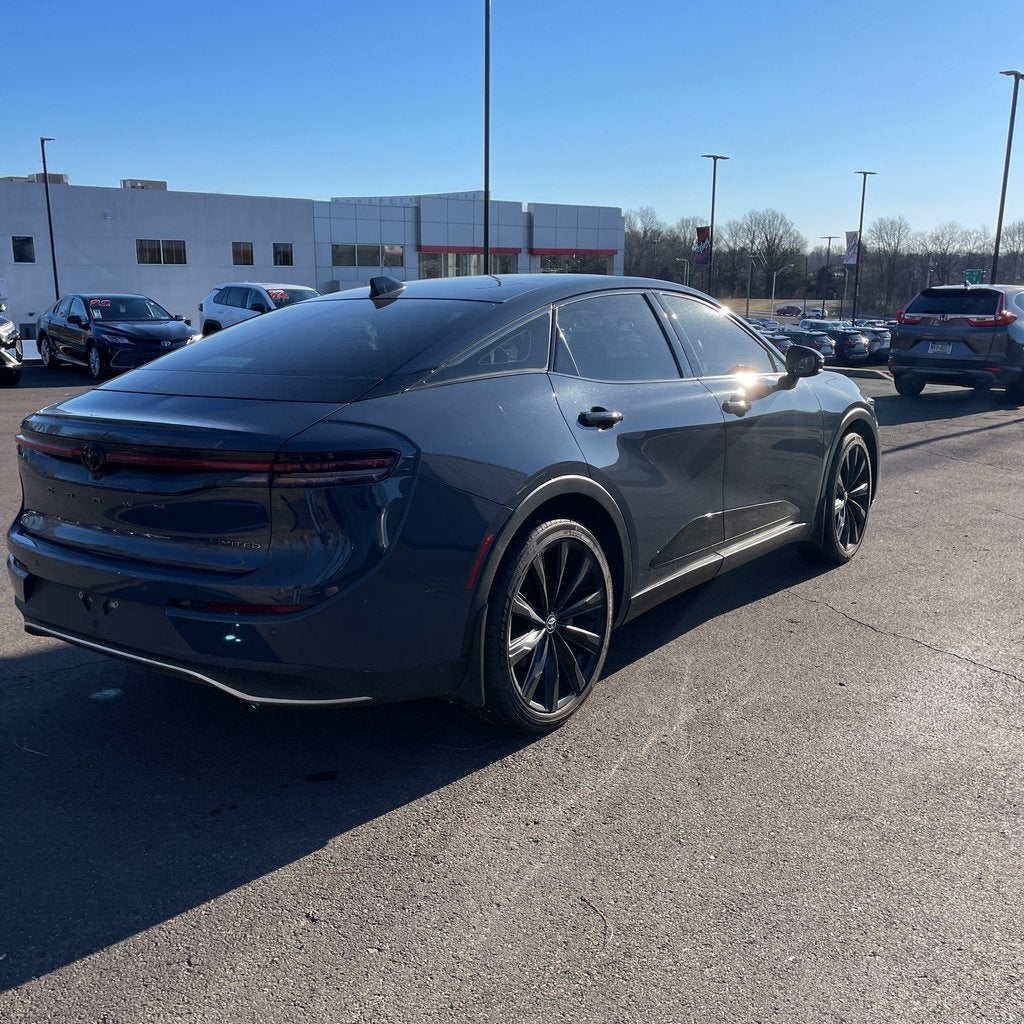 2025 Toyota CROWN Nightshade