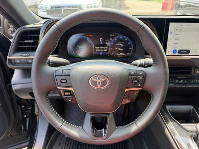 2026 Toyota CROWN XLE