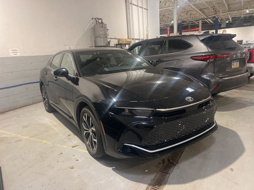 2023 Toyota Crown XLE