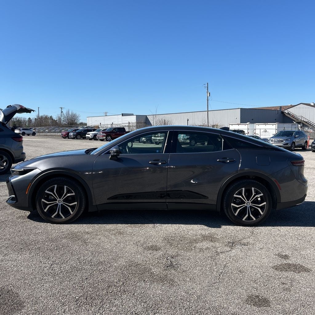 2023 Toyota Crown XLE