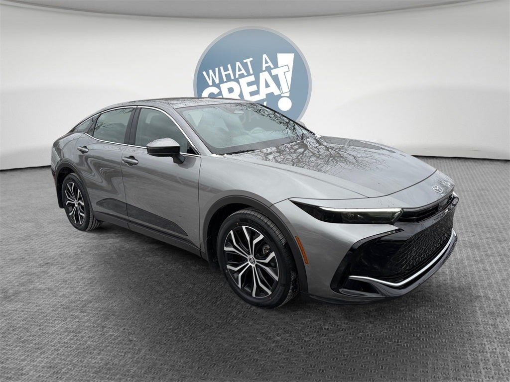 2024 Toyota CROWN XLE