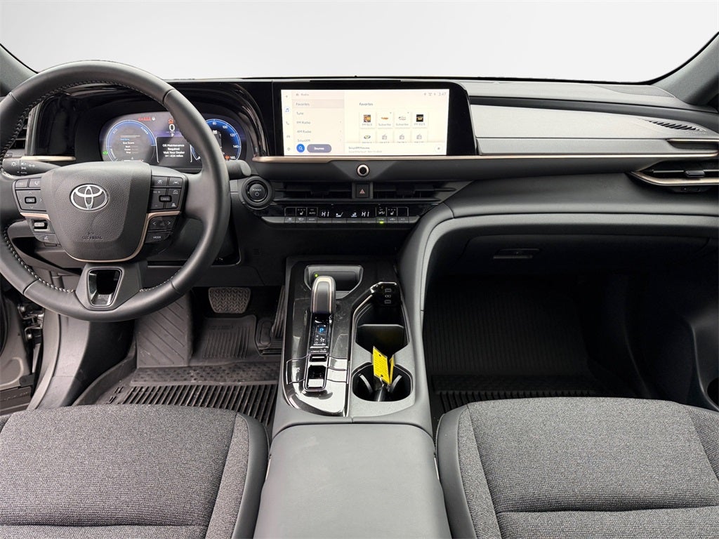 2024 Toyota CROWN XLE