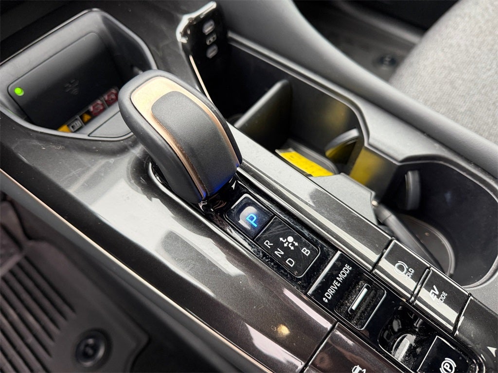 2024 Toyota CROWN XLE