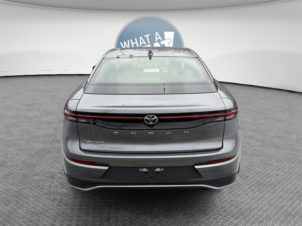 2024 Toyota CROWN XLE