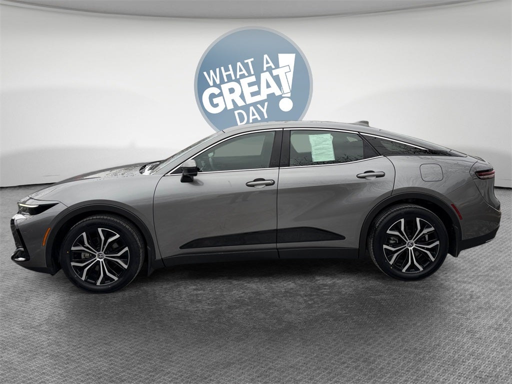 2024 Toyota CROWN XLE