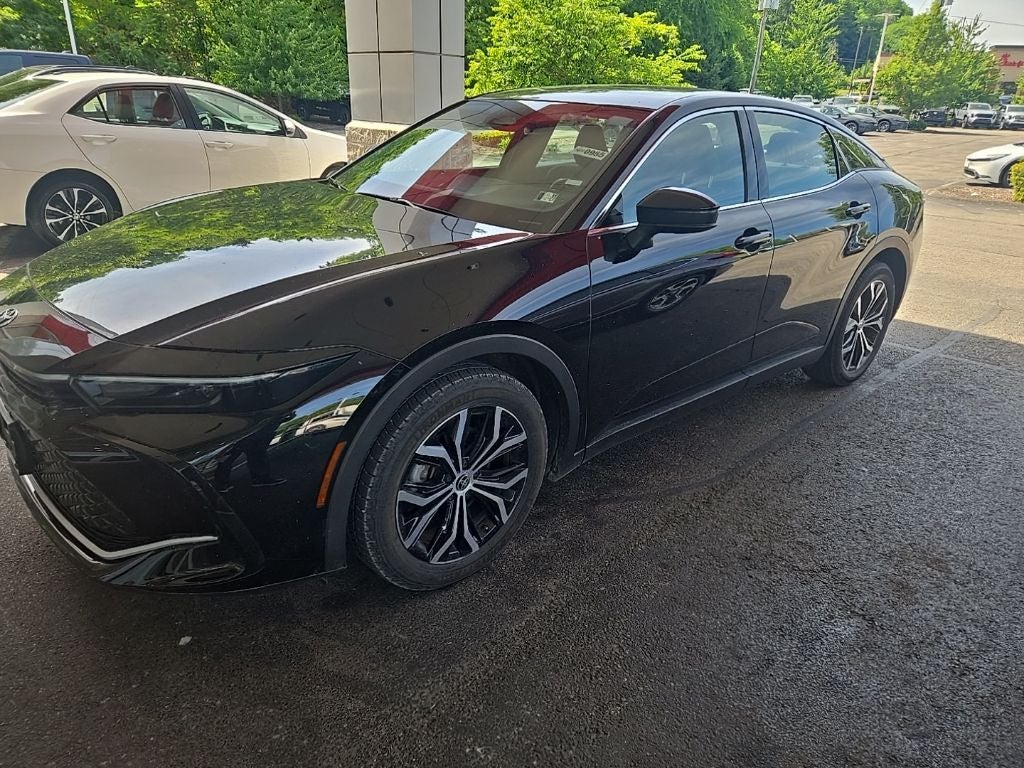 2024 Toyota Crown XLE