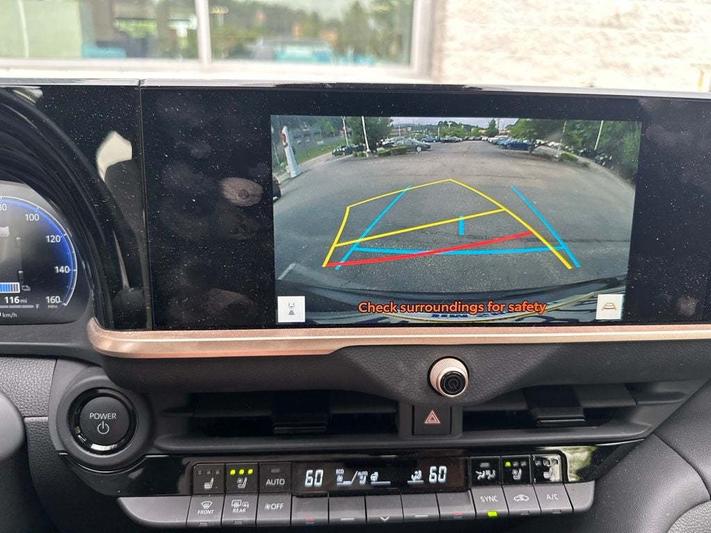 2025 Toyota Crown Signia XLE