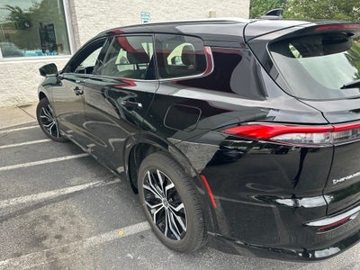 2025 Toyota Crown Signia XLE