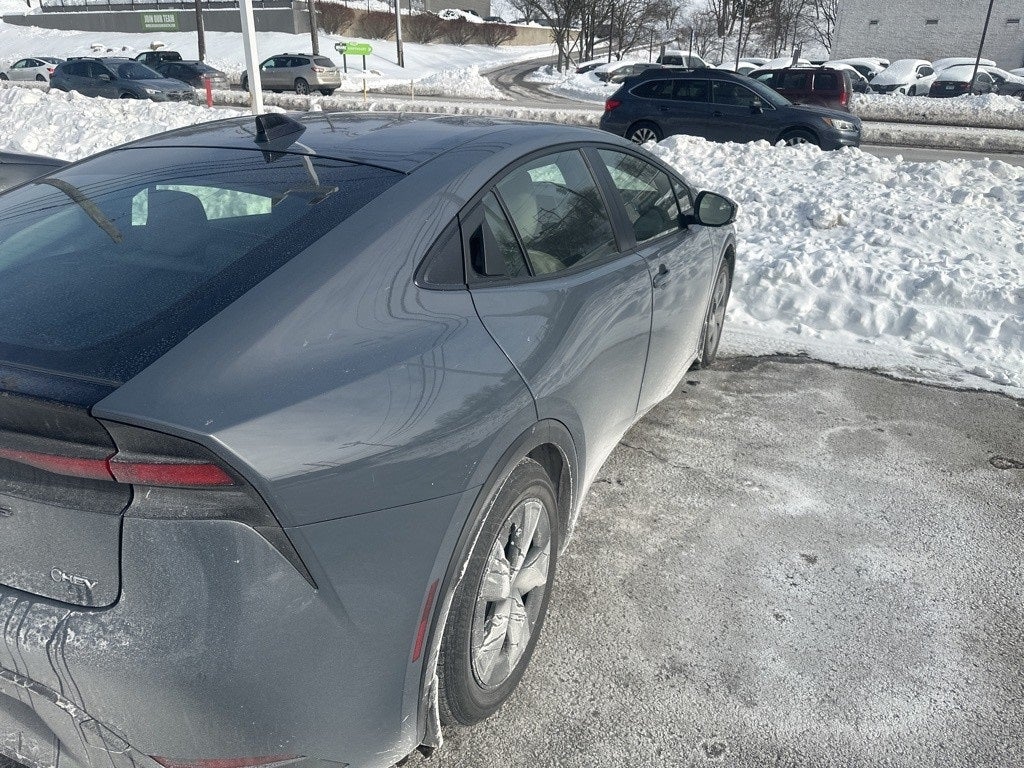 2026 Toyota PRIUS LE