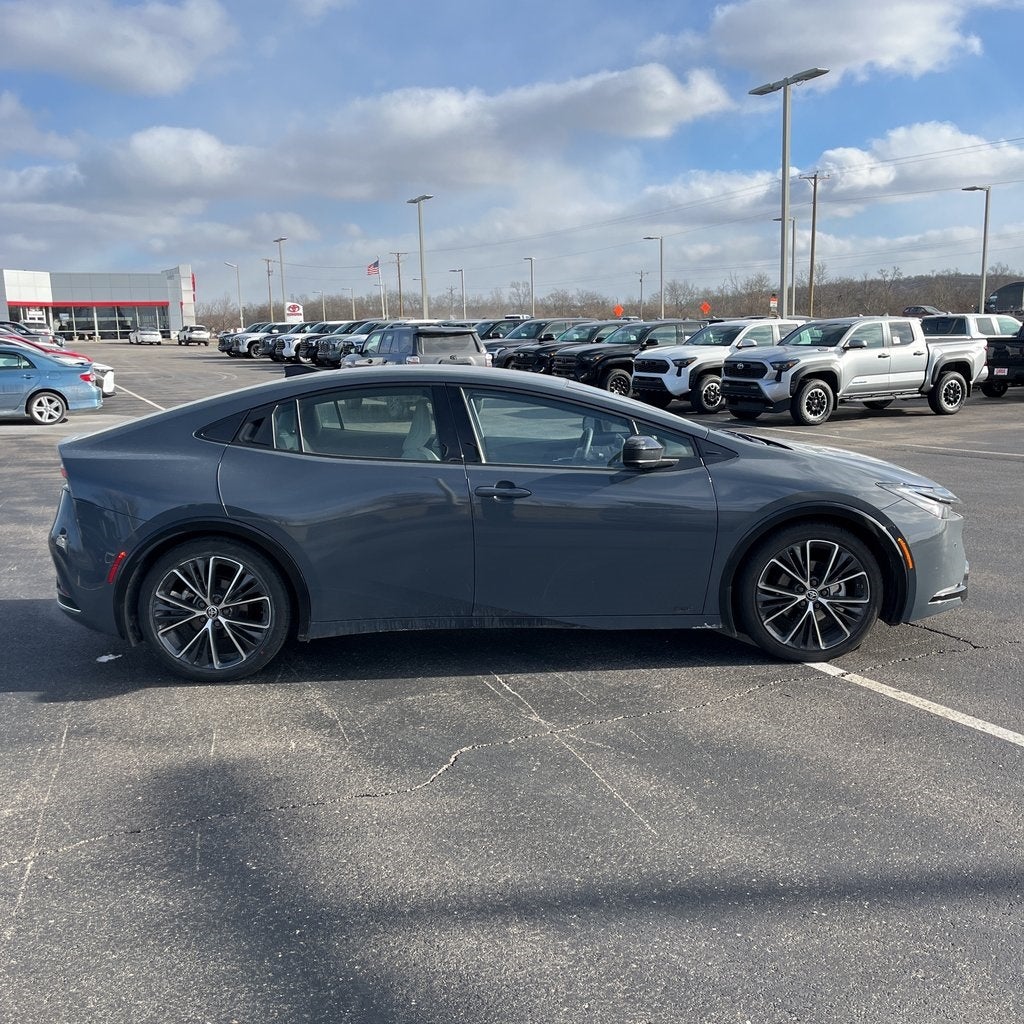 2024 Toyota PRIUS Limited ALL WHEEL DRIVE