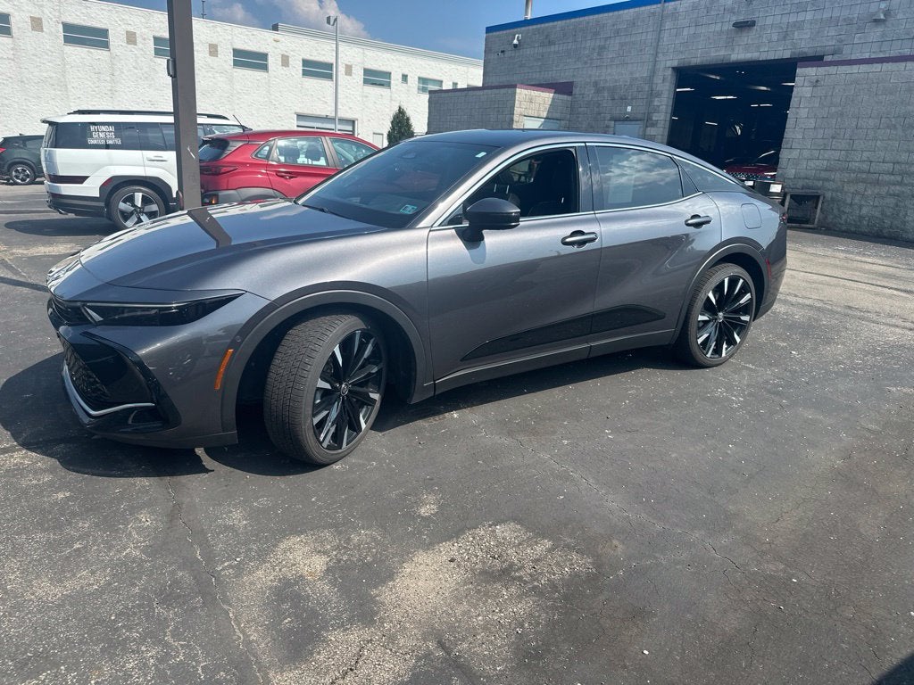 2024 Toyota Crown Platinum
