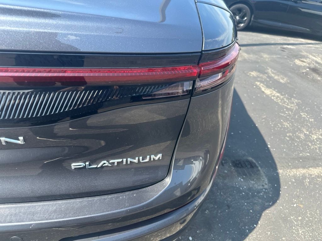 2024 Toyota Crown Platinum