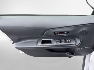 2018 Toyota Prius c One
