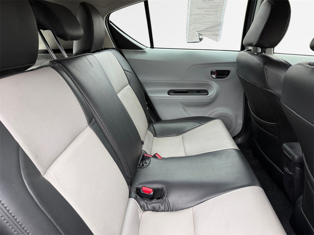 2012 Toyota PRIUS c Three