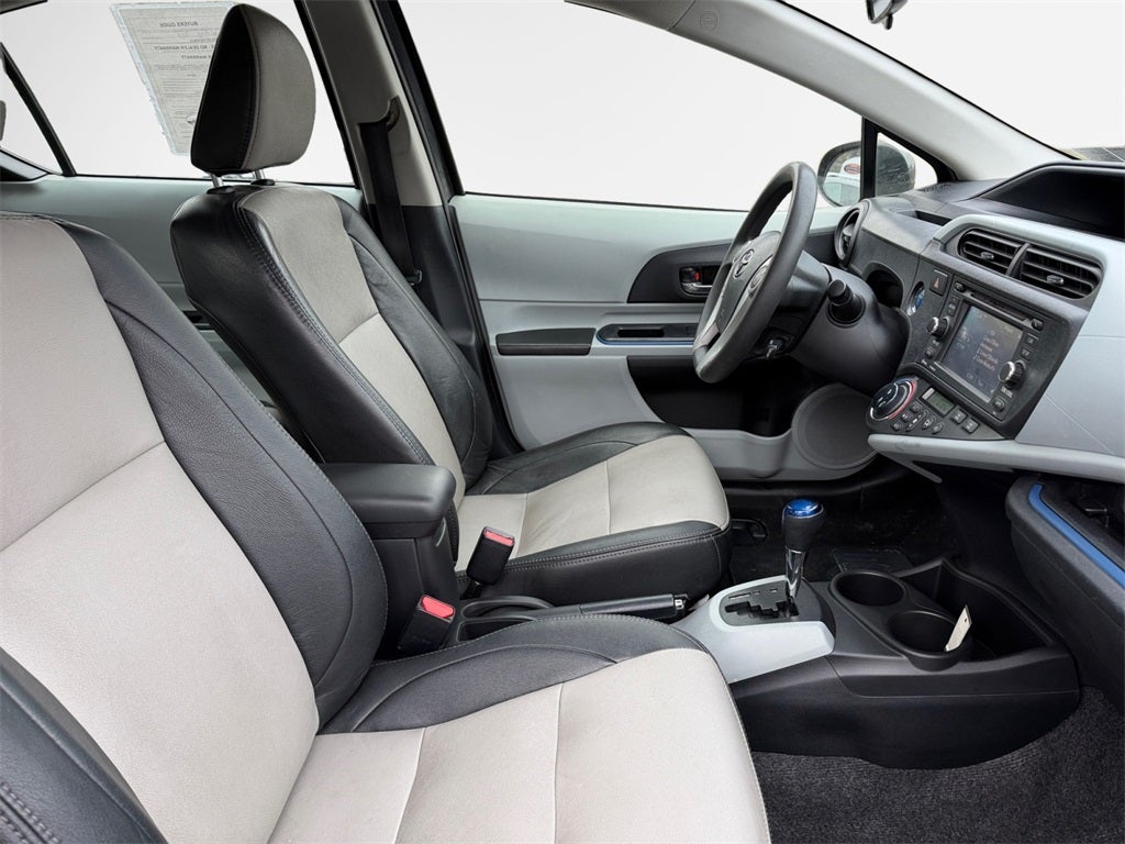 2012 Toyota PRIUS c Three