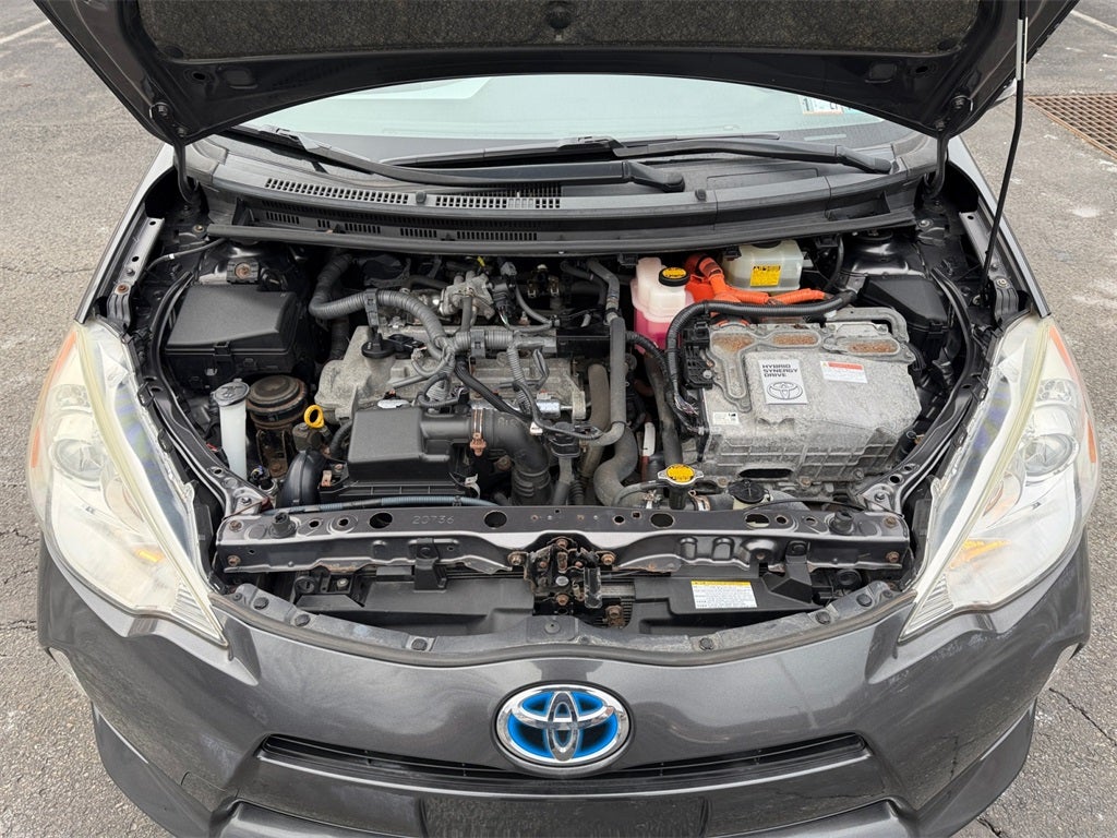 2012 Toyota PRIUS c Three
