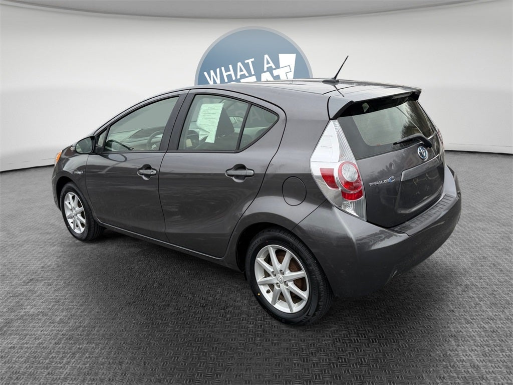 2012 Toyota PRIUS c Three