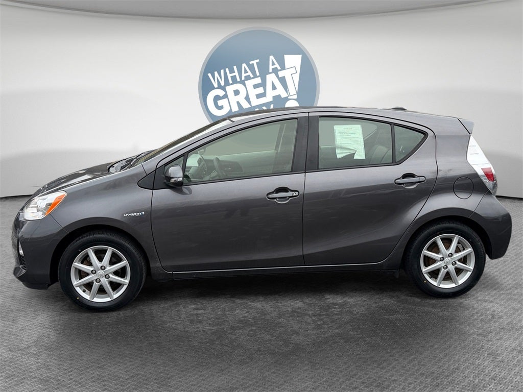 2012 Toyota PRIUS c Three