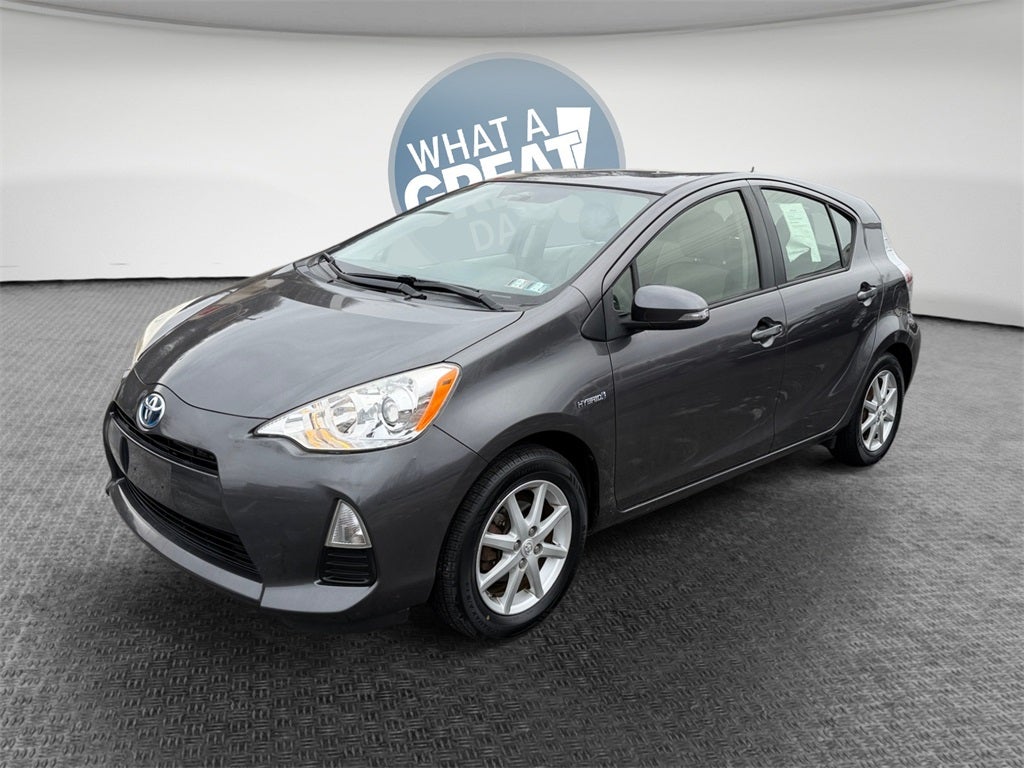 2012 Toyota PRIUS c Three