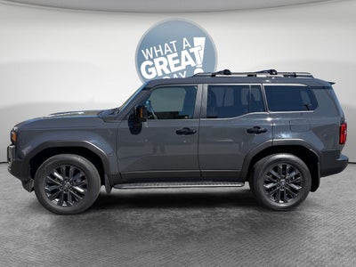2024 Toyota LAND CRUISER Base