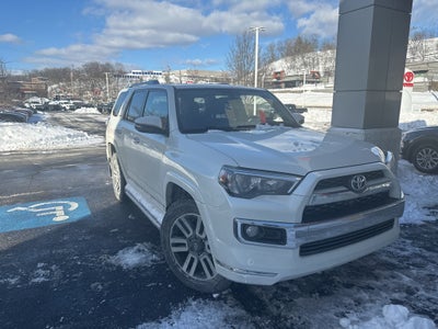 2017 Toyota 4RUNNER Limited