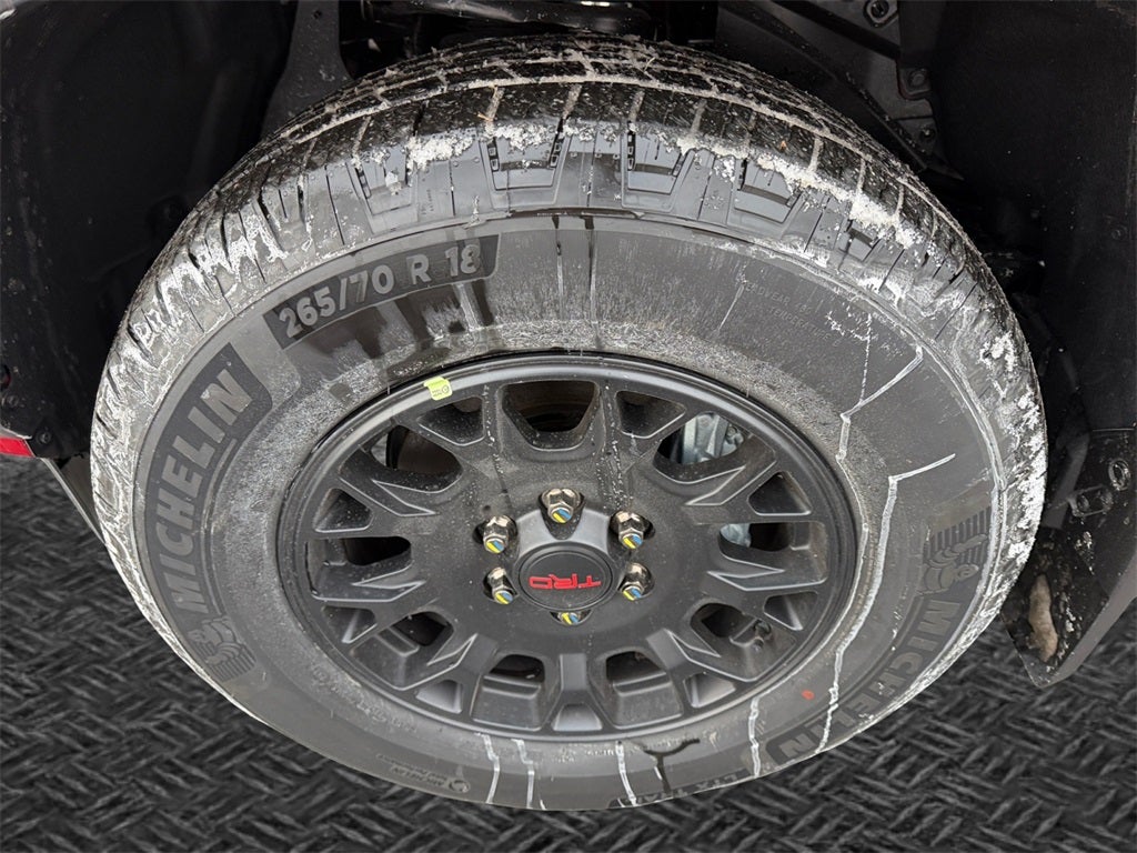 2025 Toyota 4RUNNER HYBRID TRD Off Road Premium