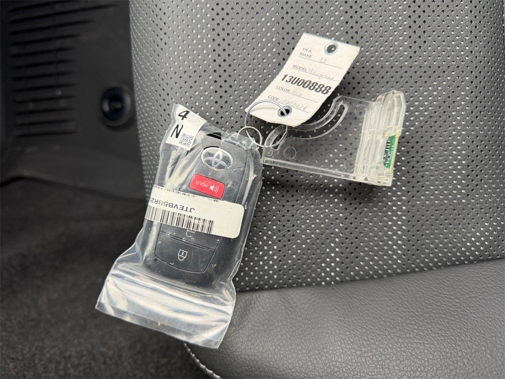 2025 Toyota 4RUNNER HYBRID TRD Off Road Premium