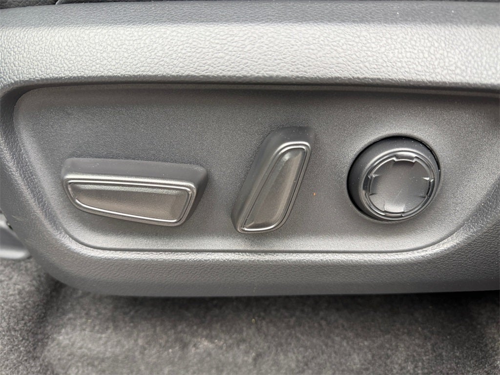 2025 Toyota 4RUNNER HYBRID TRD Off Road Premium