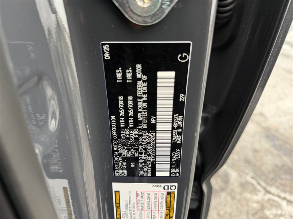 2025 Toyota 4RUNNER HYBRID TRD Off Road Premium