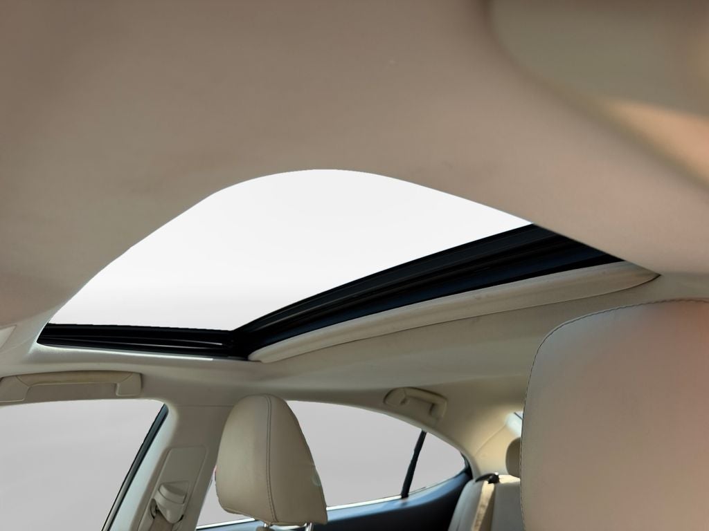 2017 Lexus ES 300h