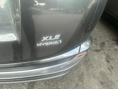 2017 Toyota RAV4 Hybrid XLE