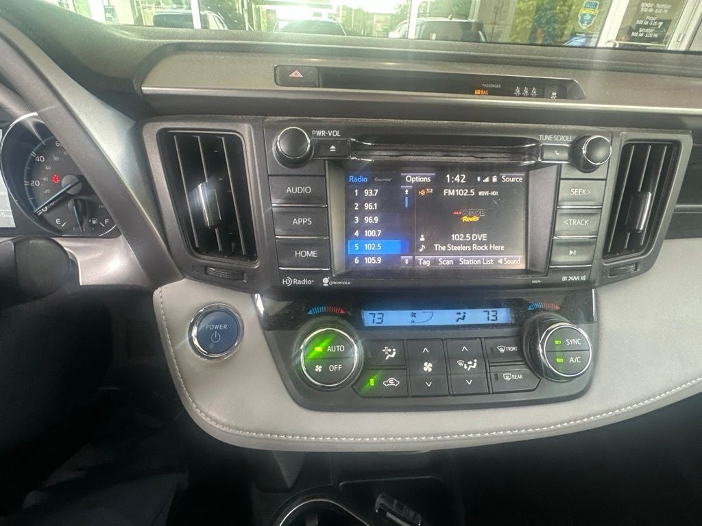2017 Toyota RAV4 Hybrid XLE
