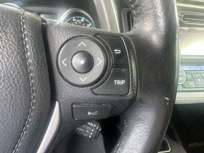 2017 Toyota RAV4 Hybrid XLE