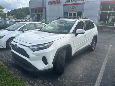 2022 Toyota RAV4 Hybrid XLE