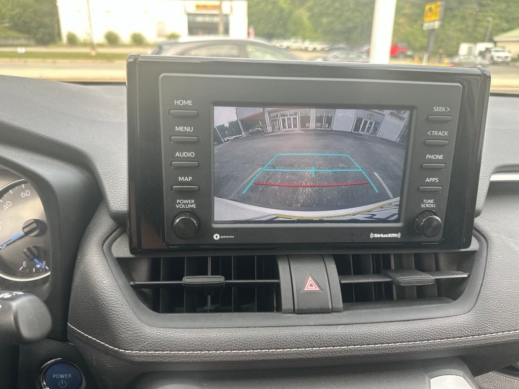 2022 Toyota RAV4 Hybrid XLE