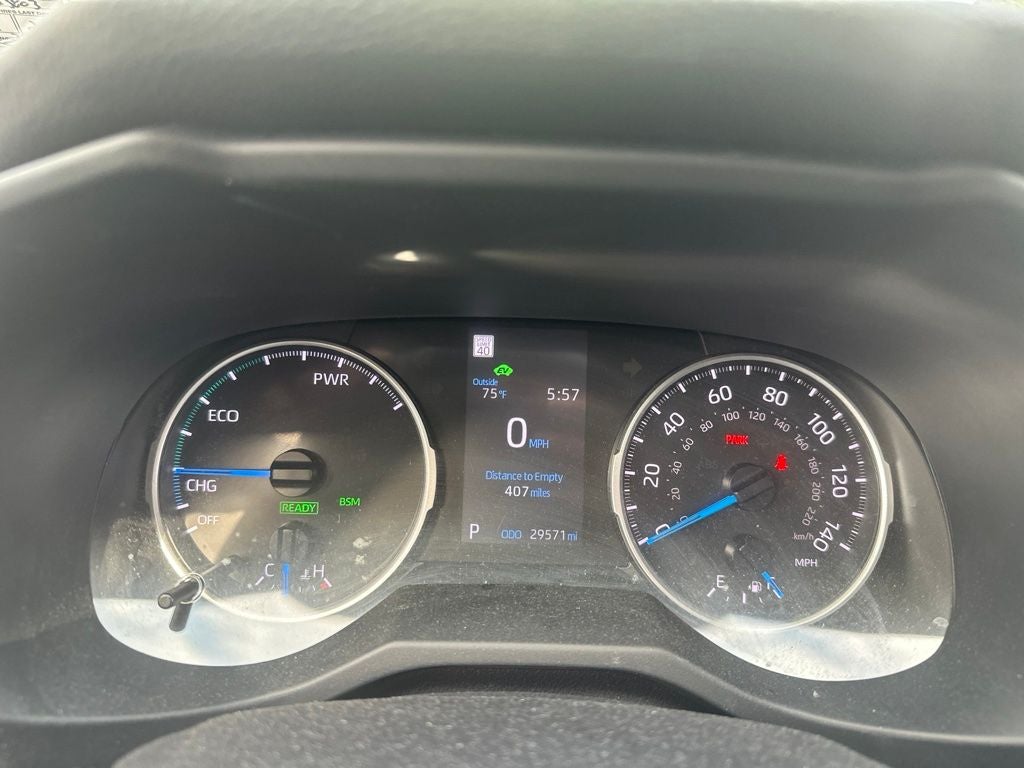 2022 Toyota RAV4 Hybrid XLE