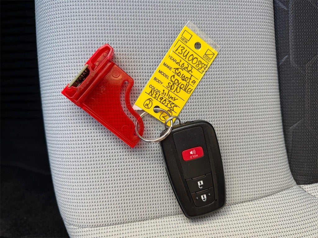 2022 Toyota COROLLA HATCHBACK SE