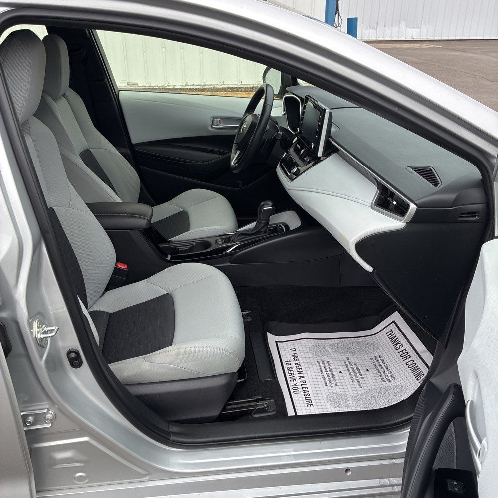 2022 Toyota COROLLA HATCHBACK SE