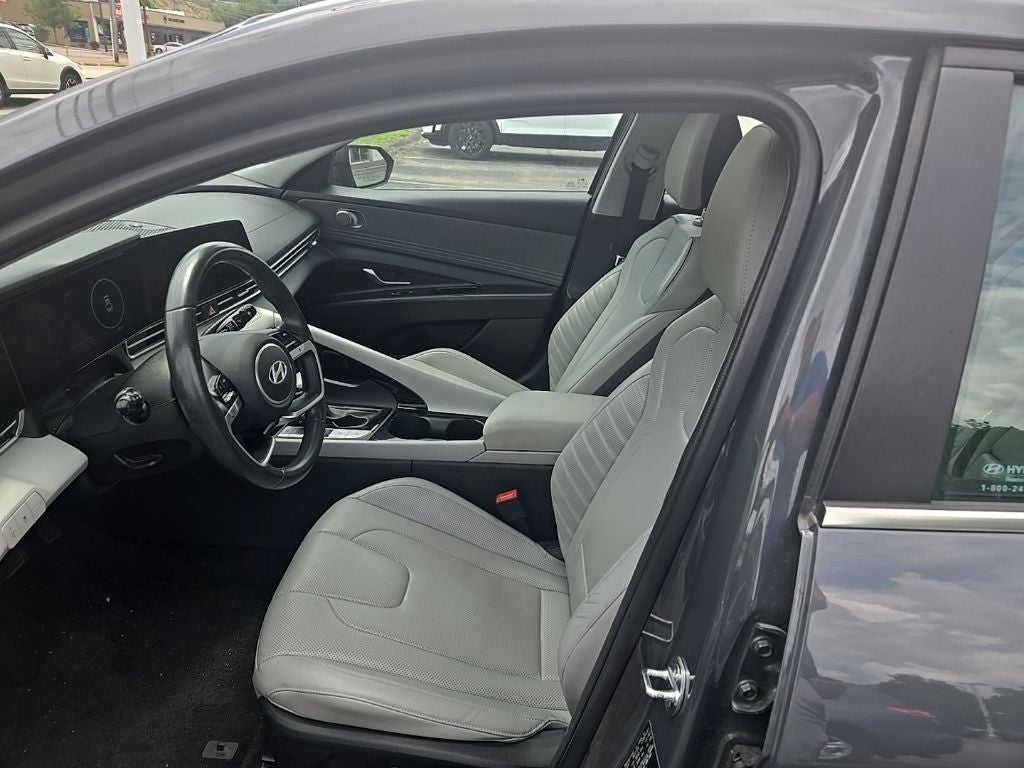 2024 Hyundai Elantra Limited
