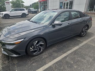 2024 Hyundai Elantra Limited