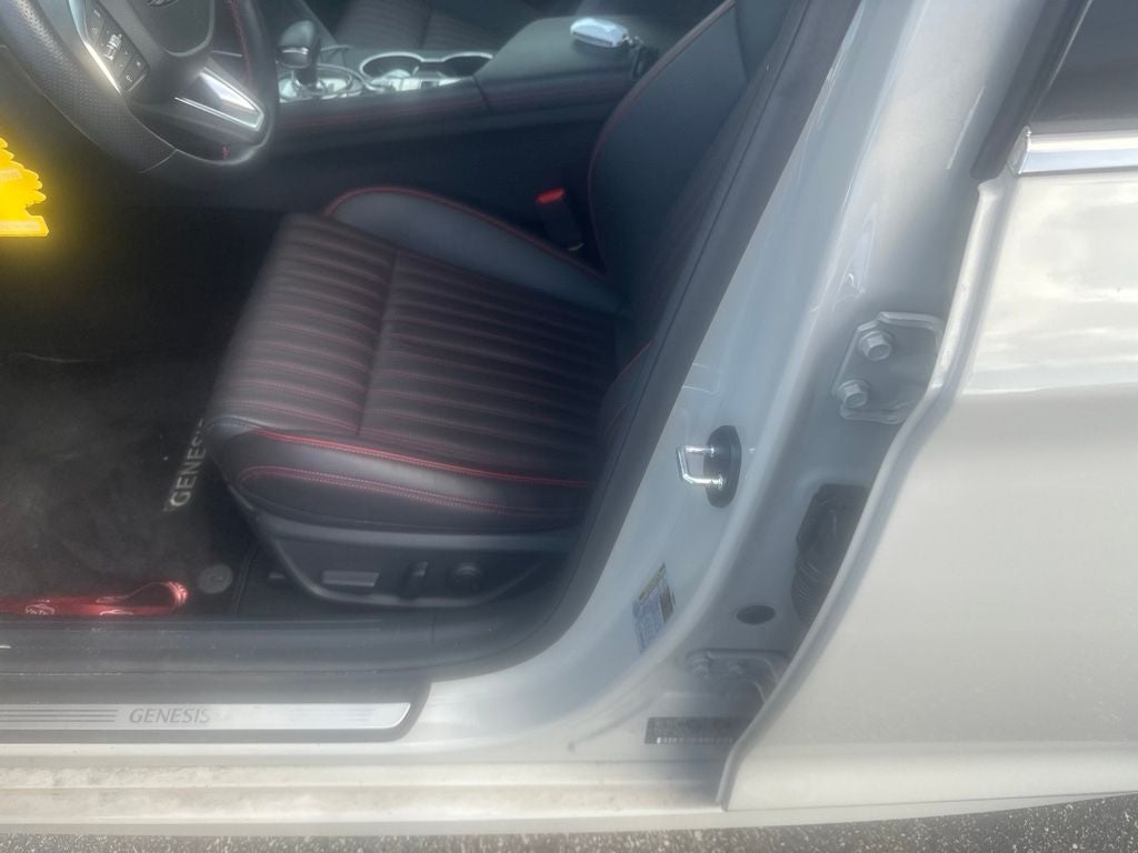 2025 Genesis G70 2.5T