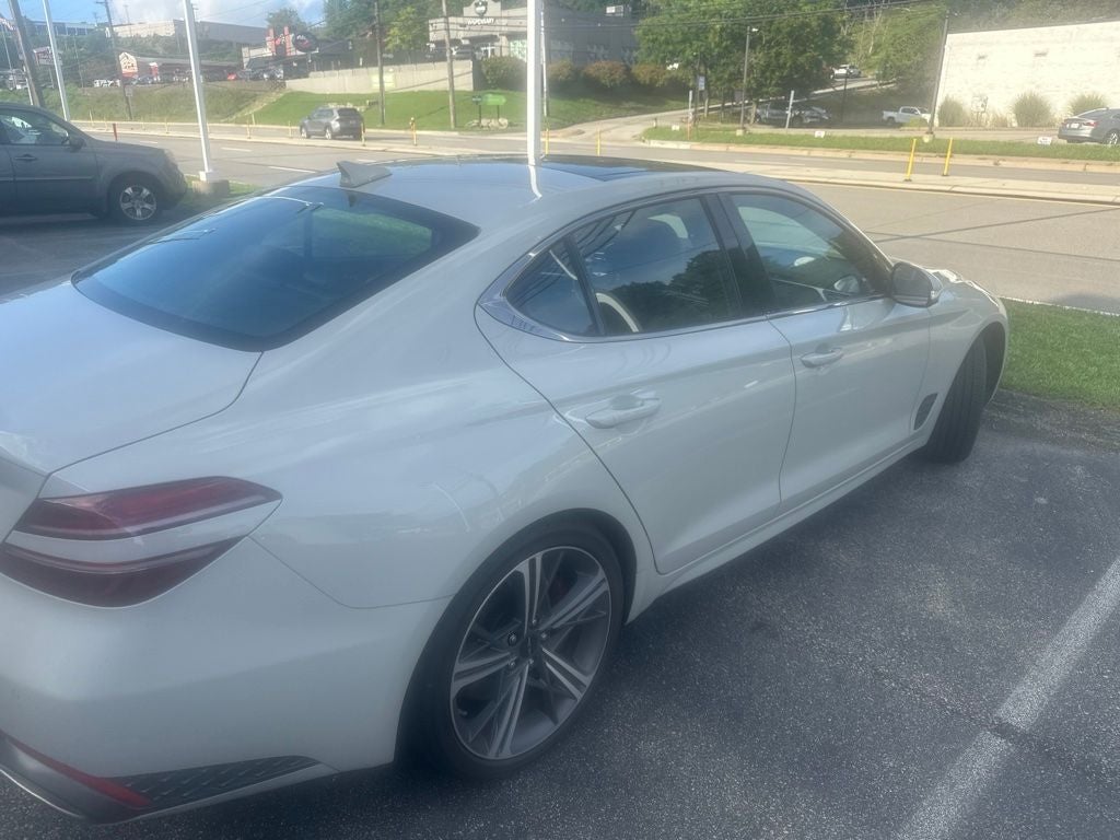 2025 Genesis G70 2.5T
