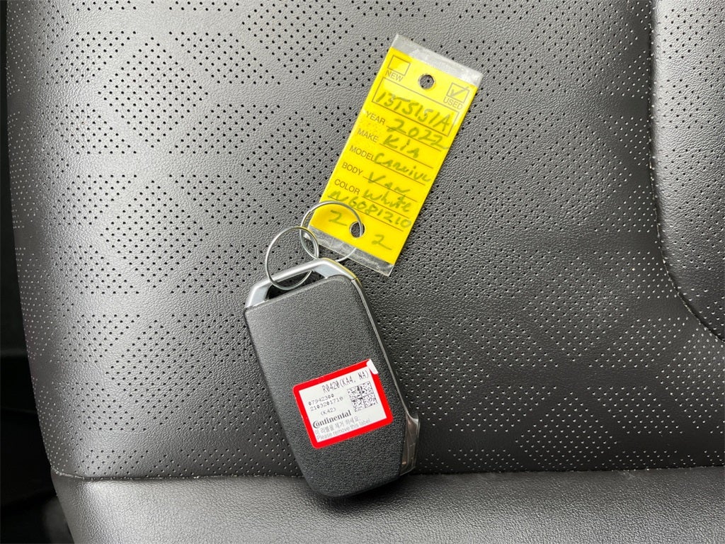 2022 Kia Carnival SX